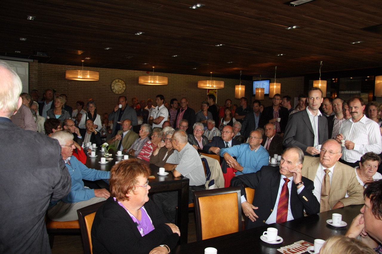 Opening sporthal 2009